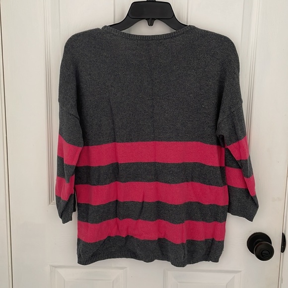 GAP Cashmere Blend Pink Charcoal Gray Striped Button Shoulder 3/4 Sleeve Sweater - Picture 4 of 4